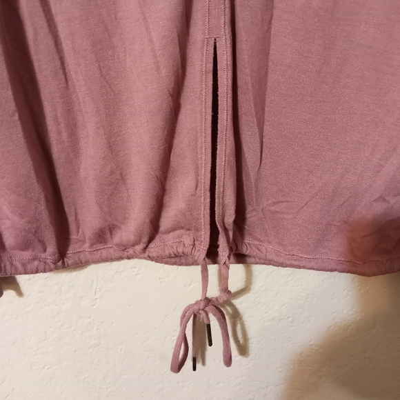 π 3/$12 CALVIN KLEIN Performance Long Sleeve Athleisure Top - Picture 6 of 10